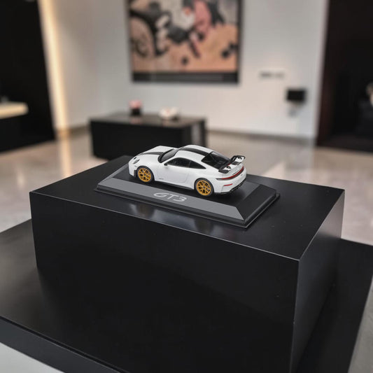 Porsche 911 GT3 Model Otomobil - Orjinal Porsche Ekipmanı