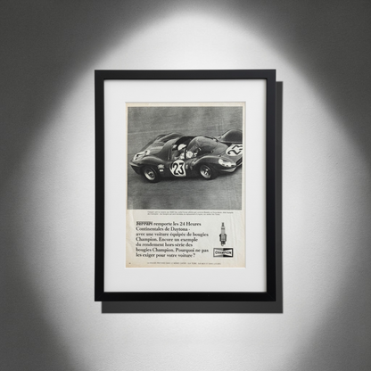 Ferrari – Daytona 24 Saat Zaferi / Champion Buji Temalı Orijinal Dönem Reklam Sayfasıdır (Sonradan Baskı Değildir).