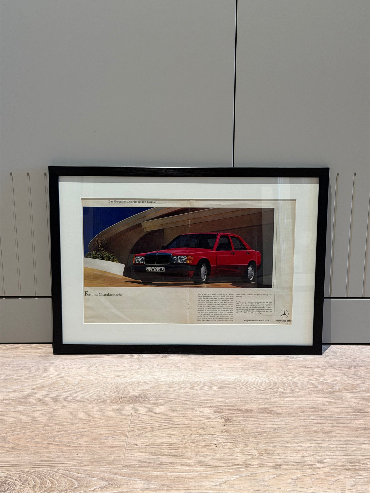 Mercedes-Benz 190E Orjinal Dönem Reklamı– “Form ist Charaktersache”