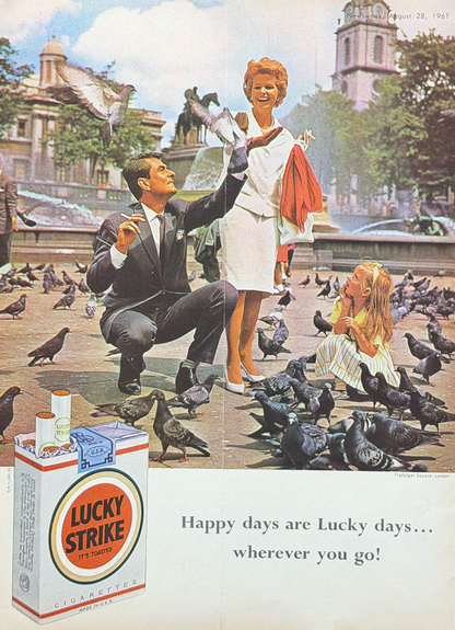 Lucky Strike Trafalgar Square 1961 Orijinal Dönem Reklamıdır (Sonradan Baskı Değildir)