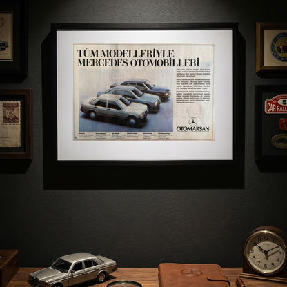 Mercedes-Benz – “Tüm Modelleriyle Mercedes Otomobilleri”  1985 Orijinal Türkiye Reklam Sayfasıdır (Sonradan Baskı Değildir).
