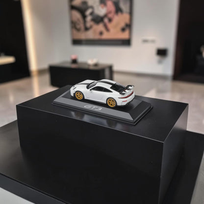 Porsche 911 GT3 Model Otomobil - Orjinal Porsche Ekipmanı